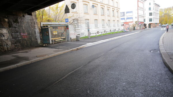 Holdeplass og veibanen er oppgradert.
