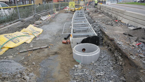 Plantekasser i Rolf Hofmos gate