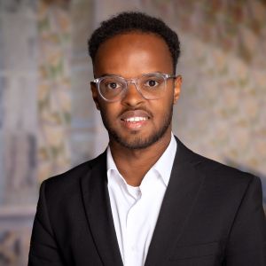 Portrett av bystyremedlem Ismail Ali Hussein (V)