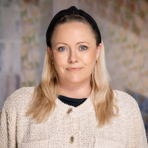 Helland, Hilde