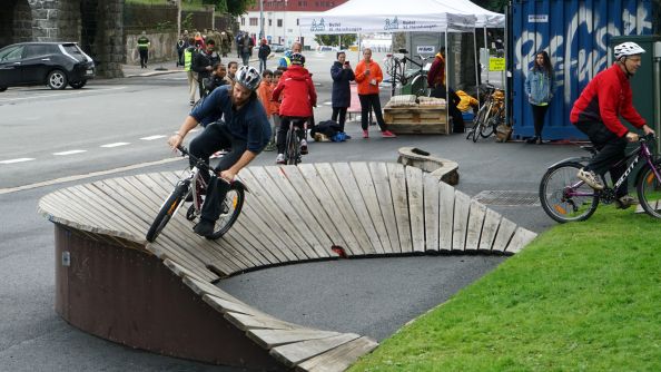 Sykkellek i Kongens gate