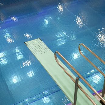 Stupebrett på Tøyenbadet.