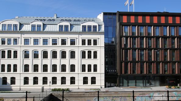 Kontorbygg i Cort Adelers gate 33