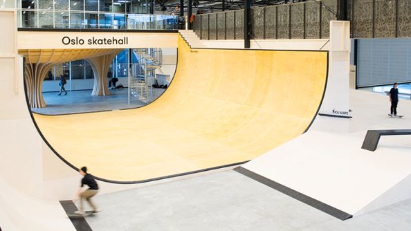 Oslo Skatehall Voldsloekka (foto: Finn Staale Felberg)