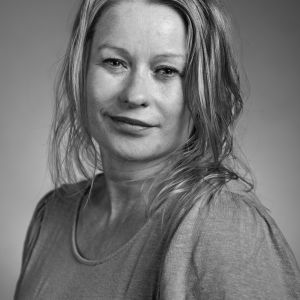 Vivian Sunnarvik, portrett