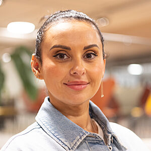 Laial_Janet_Ayoub_BAL (1)