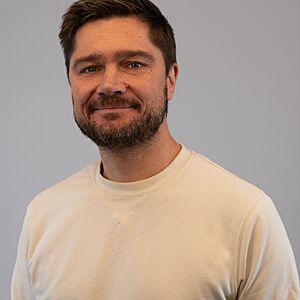 Vegard Amund Rønning Kjendsli, SV