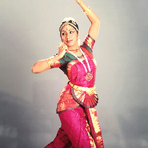 Bilde av Tamilini som danser tamilsk dans