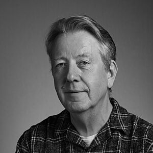 Portrettbilde av Tomas Krakowski, gitarlærer ved Oslo kulturskole