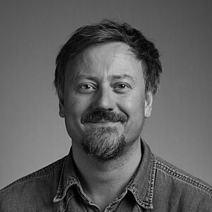 Portrettbilde av Asbjørn Erlend Lerheim, gitarlærer ved Oslo kulturskole