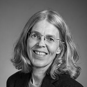 Portrettbilde av Karin Seppola, obolærer ved Oslo kulturskole