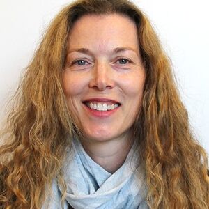 Portrettbilde av Anita Bækken, pianolærer ved Oslo kulturskole